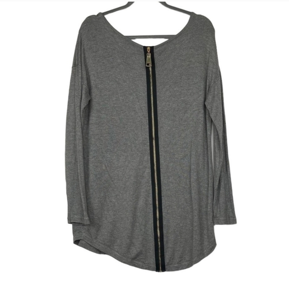 Soft Surroundings Gray Sweater With Gold Zipper Detail In Back. Size L - Picture 4 of 6